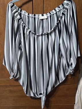 Women’s Off-Shoulder Striped Blouse with Tie Hem - Black & White